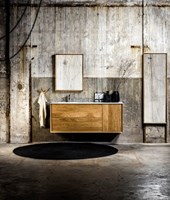 Mueble de baño de madera maciza