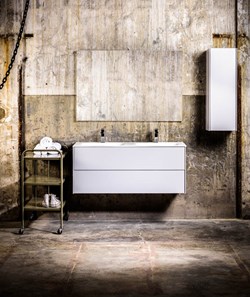 Bathroom base cabinet