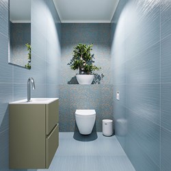 ADA 40cm toiletmeubel army. LEX wastafel talc positie rechts. Met 1 kraangat