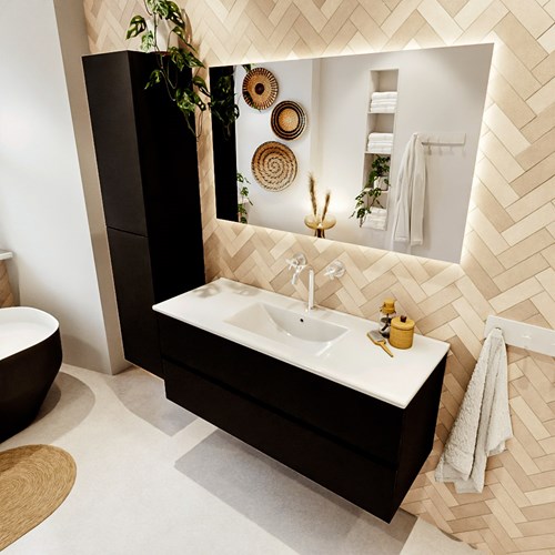 VICA 120cm badmeubel onderkast Urban 2 lades. Wastafel DENIA midden 1 kraangat, kleur Glanzend Wit.