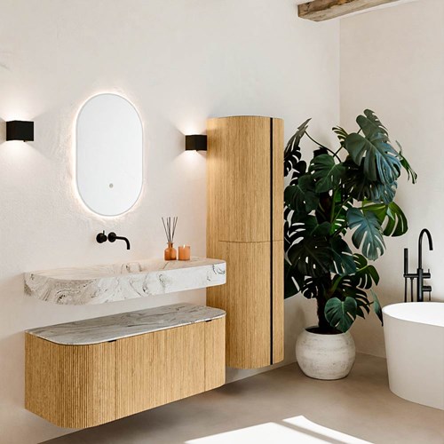 THOR-DLUX 110cm badmeubel ronding links + rechts kleur Oak met 1 lade en 2 deuren. Vrijhangende wastafel CLOUD Midden zonder kraangat kleur Glace.