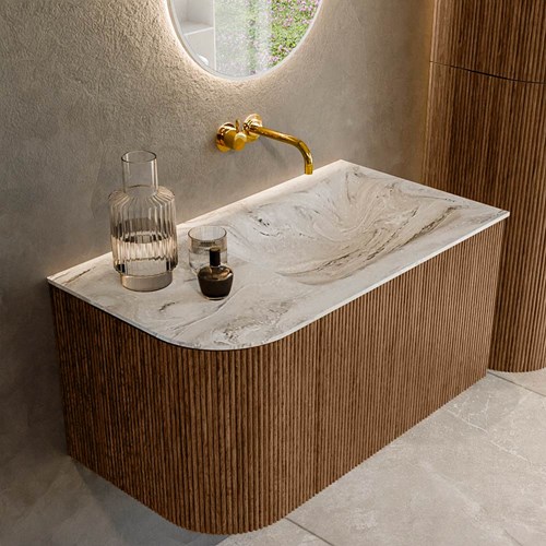 KURVE-DLUX 85cm badmeubel ronding Links kleur Walnut met 1 lade en 1 deur. Wastafel CLOUD Rechts zonder kraangat Glace.