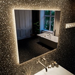 MONDIAZ BRIGHT Spiegel 70x70cm Quadratisch mit LED-Beleuchtung.