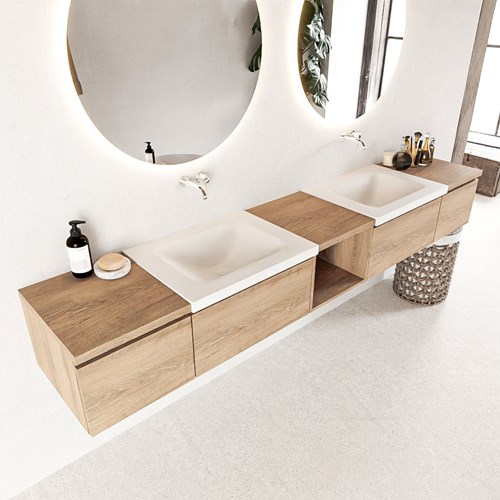 BUKLA 240cm badmeubel met open module 40 midden kleur Washed Oak met 4 lades. Wastafel CLOUD dubbel 0 kraangaten kleur Talc.