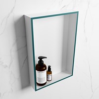 EASY Niche Murale 44,5x29,5cm solid surface couleur Smag / Talc. 1 compartiment adapté pour une installation encastrée ou en saillie.