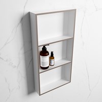 EASY Nicchia 59,5x29,5cm solid surface colore Smoke / Talc. 3 scomparti adatto per installazione a incasso o a parete.